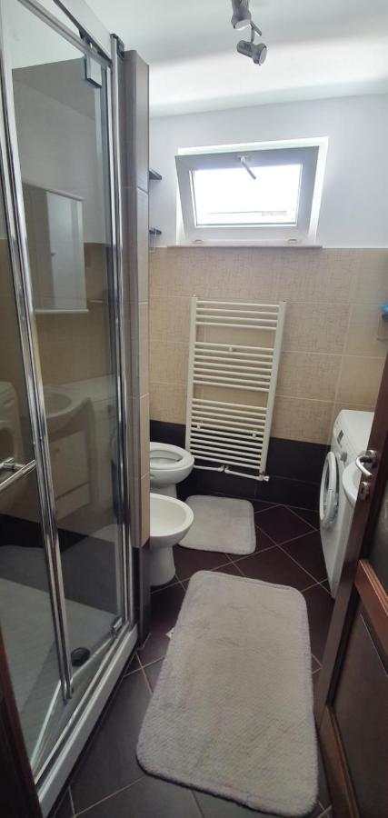 Yla Apartments Piatra Neamţ Extérieur photo