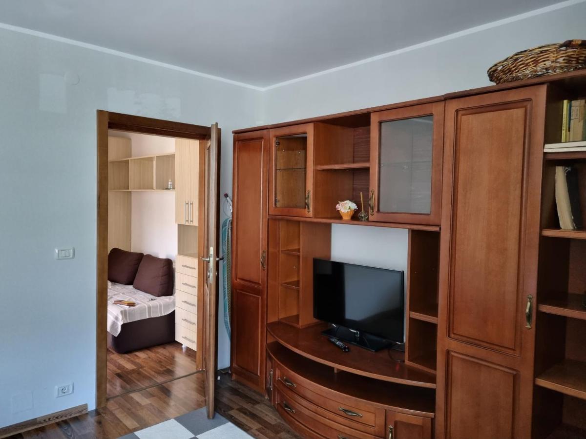 Yla Apartments Piatra Neamţ Extérieur photo