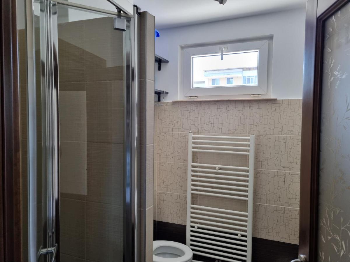 Yla Apartments Piatra Neamţ Extérieur photo